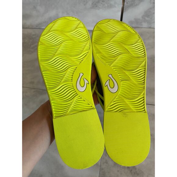 OluKai AKA Sandals Womens Size 9 Citron Beachwear Flip Flops 20509-6B6B - Picture 6 of 7